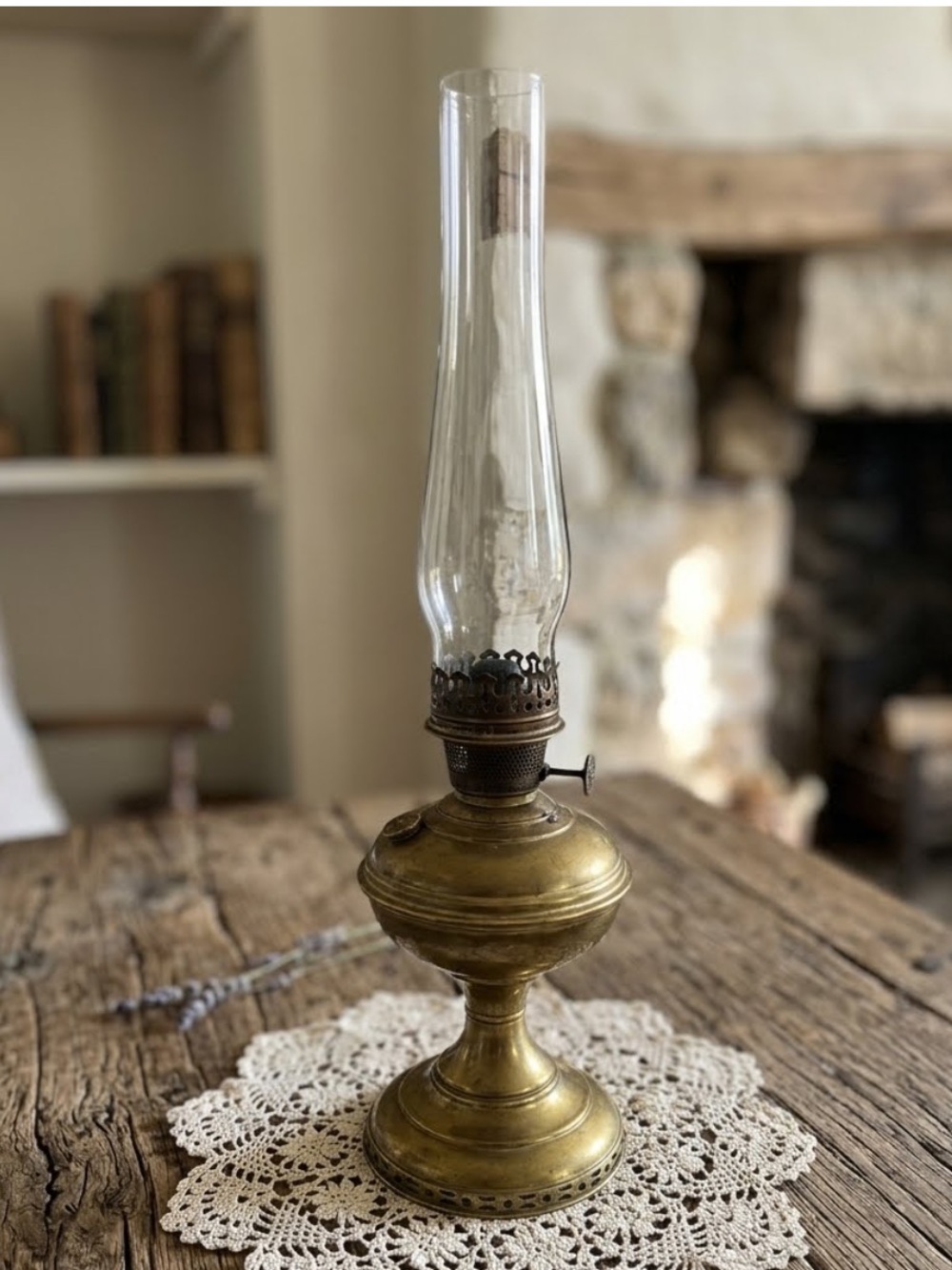 Aladdin Brass Kerosene Lamp 1919-1920 Beautiful!!!  
Antique